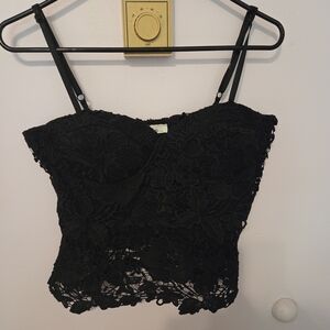Sans Souci Black Lace Top